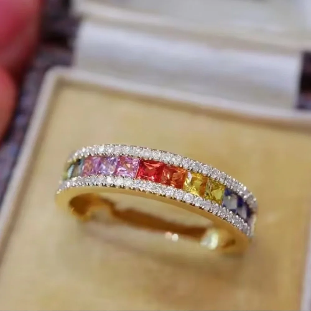 Beautiful Crystal Moissanite Multiple Stones and Gold Women's Ring - SIZE 8